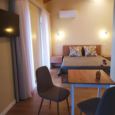 Casa Da Avo Custodia - *